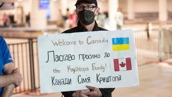 Le Canada prolonge les mesures d'immigration pour les Ukrainiens jusqu'en 2026. Découvrez l'impact de ces mesures sur les possibilités de travail, d'études et d'établissement des Ukrainiens au Canada.